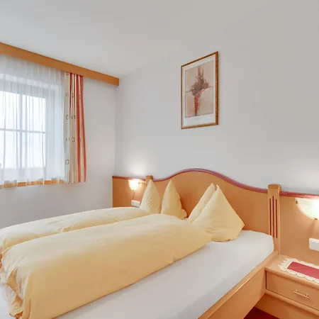 Appartement In Near Lift, Cleaning Included